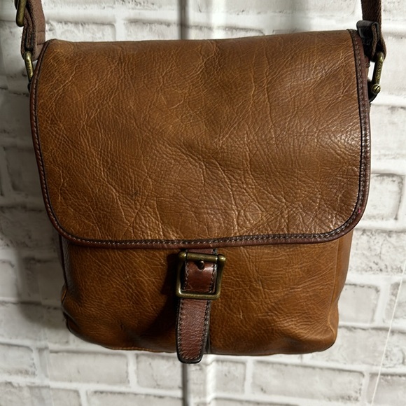 FOSSIL CROSSBODY PURSE - Picture 10 of 10